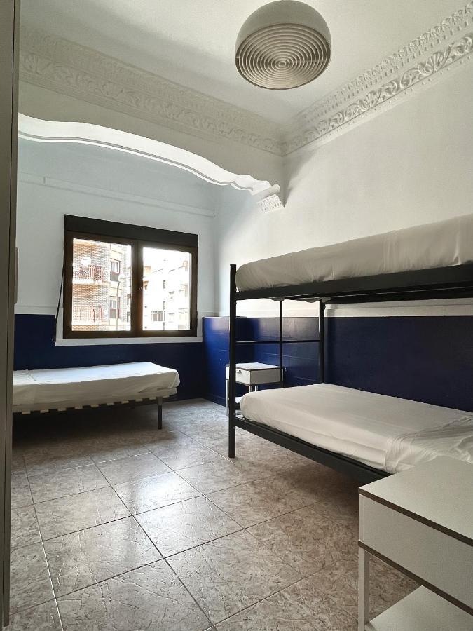 Az The Zity Hostel - Coliving Zaragoza Exterior foto